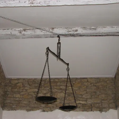 D'hotes Domaine Saint-joly Lasbordes